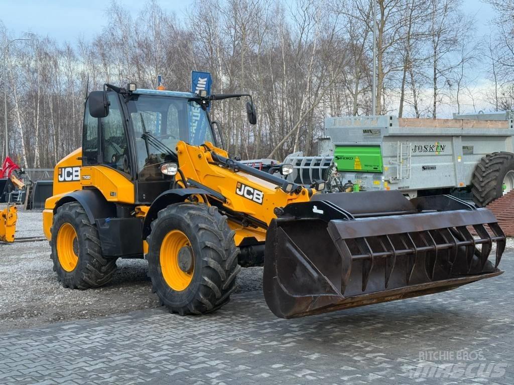 JCB TM 320 농업용 텔레 핸들러