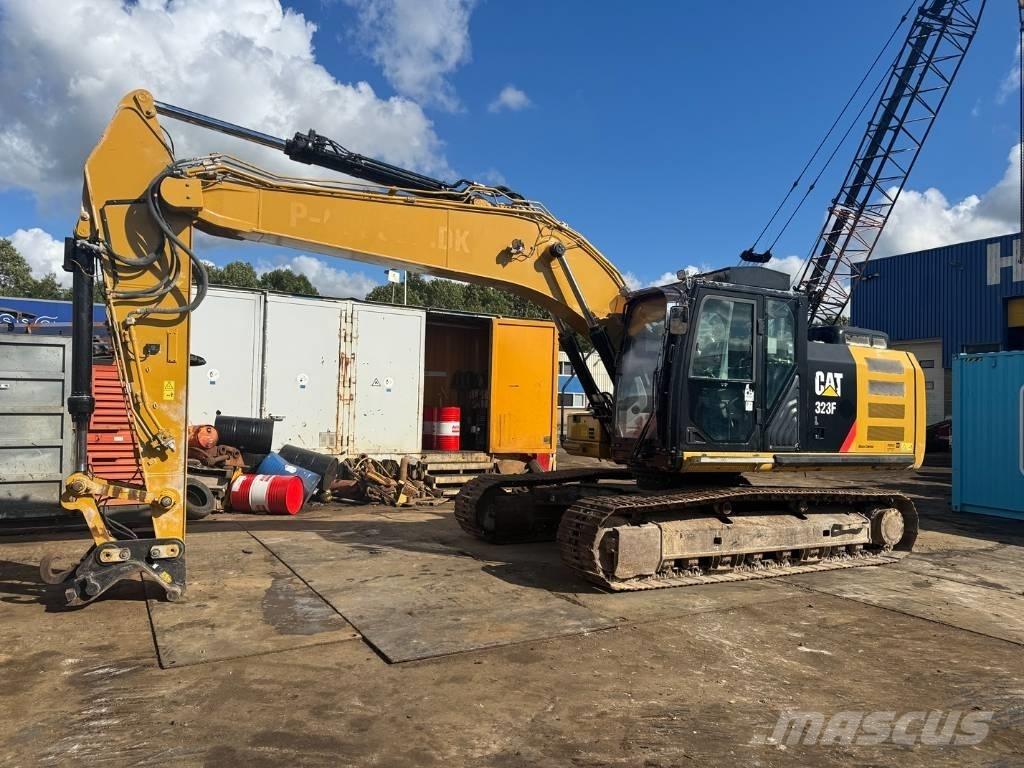 CAT 323 F L 대형 굴삭기 29톤 이상