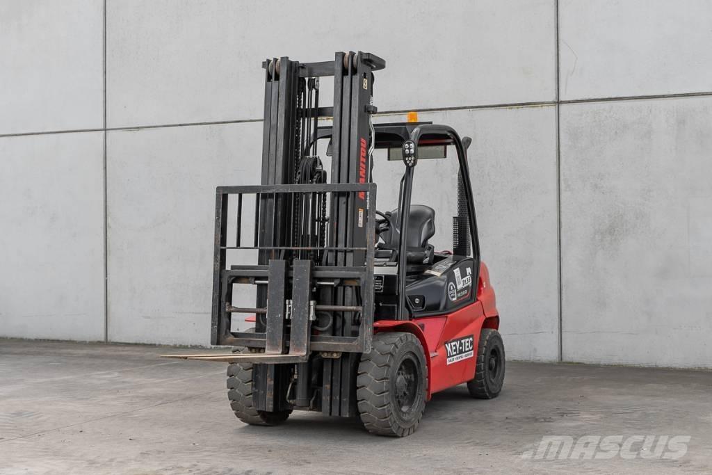 Manitou MI 30 D 디젤 지게차