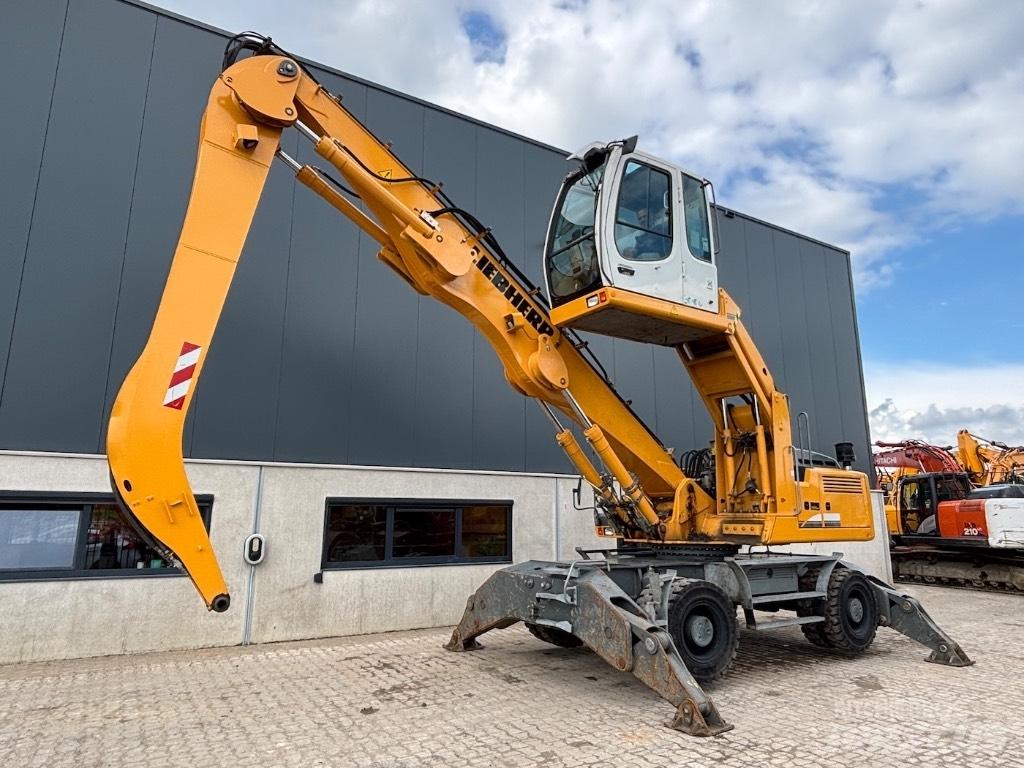 Liebherr A 904 C 폐기물/산업 처리기