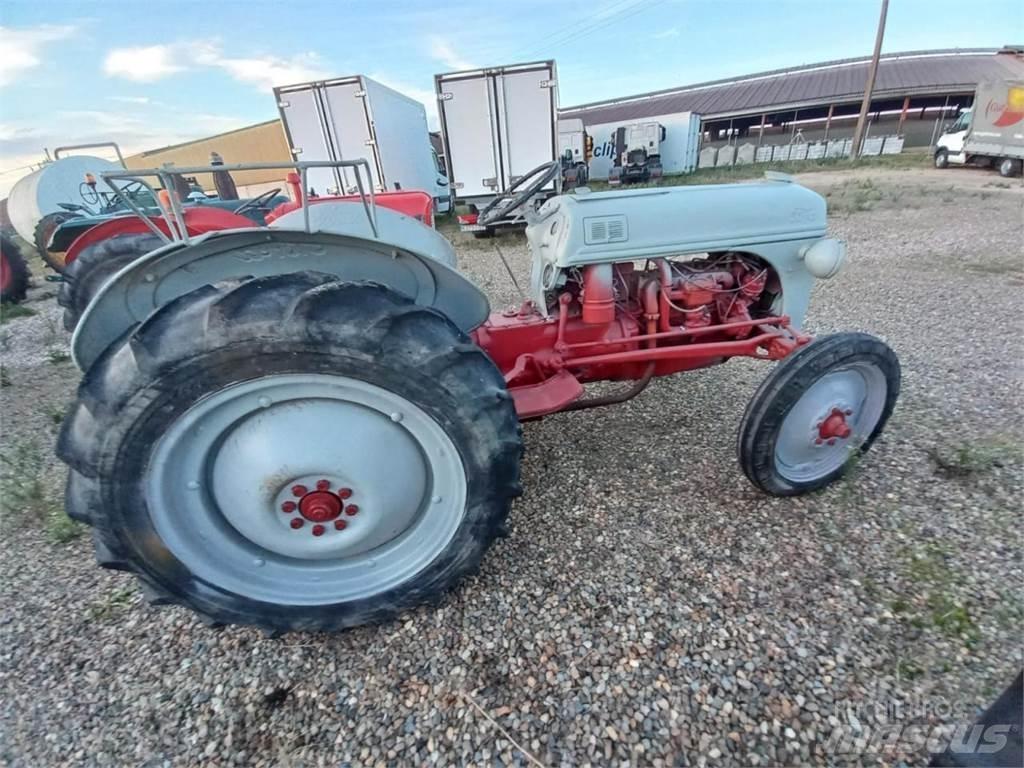 Ford 8N 트랙터