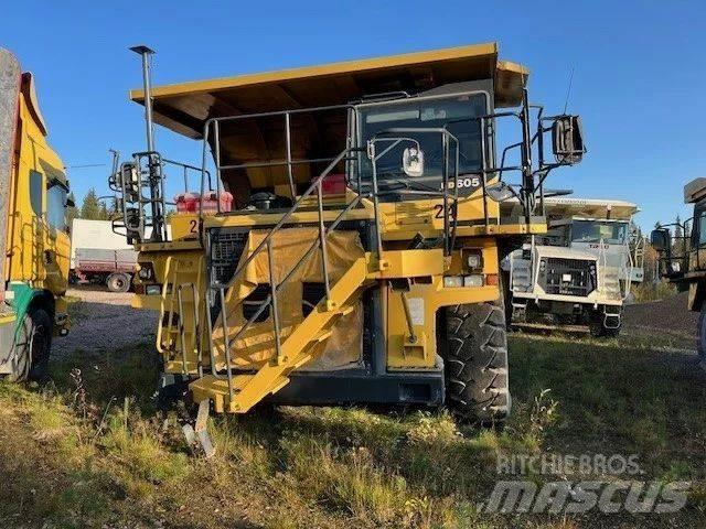 Komatsu HD 605-7EO 초대형 덤프 트럭