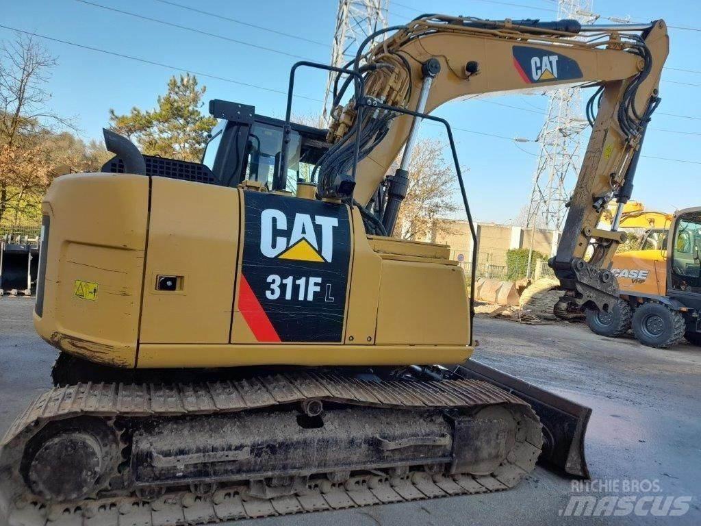 CAT 311 F 대형 굴삭기 29톤 이상
