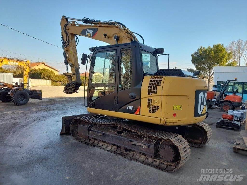 CAT 311 F 대형 굴삭기 29톤 이상