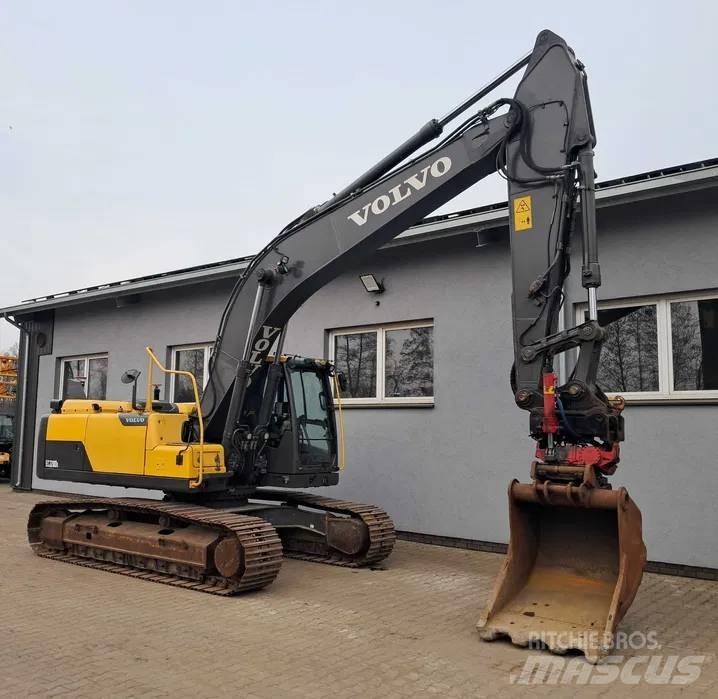 Volvo EC 220 DL 대형 굴삭기 29톤 이상