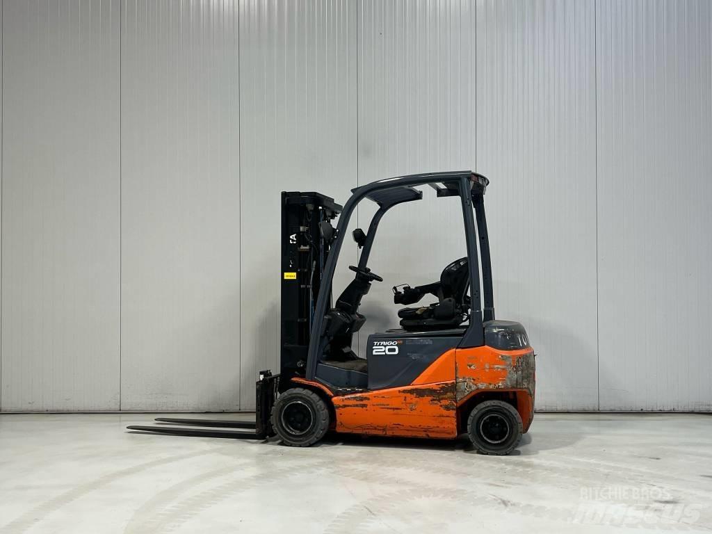Toyota 8FBMK20T 전동 지게차