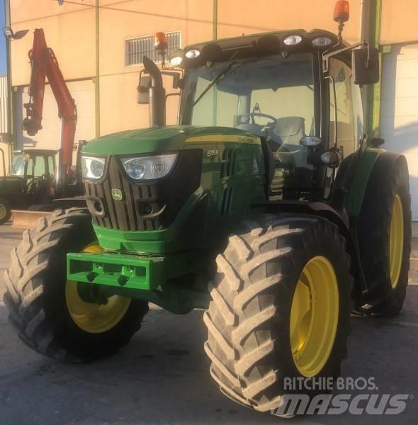 John Deere 6115 R 트랙터
