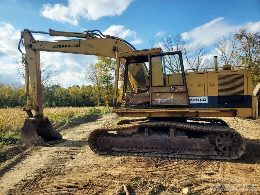 CAT 225 LC 대형 굴삭기 29톤 이상