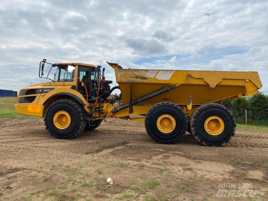 Volvo A40G 연결식 홀러
