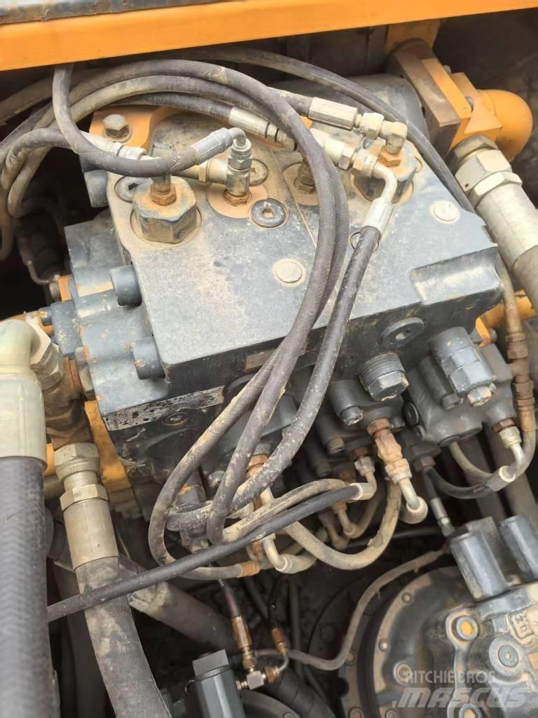 Hyundai 485LVS 대형 굴삭기 29톤 이상