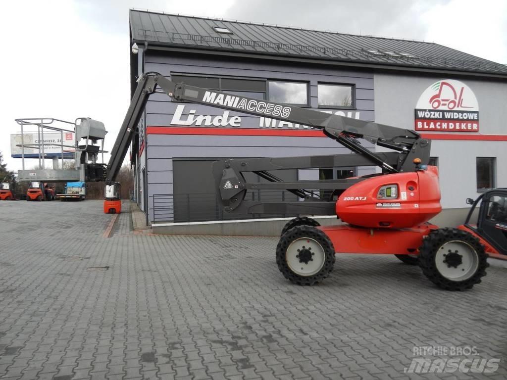 Manitou 200 ATJ 자주식 고소작업대