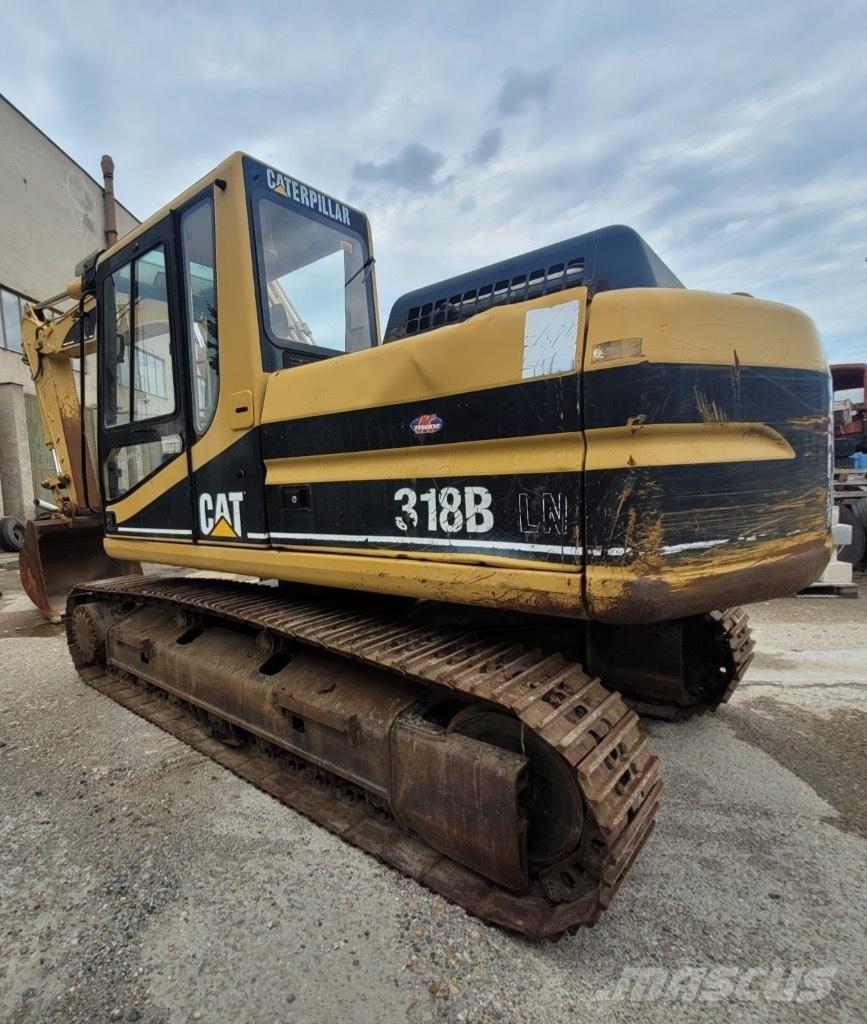 CAT 318 B LN 대형 굴삭기 29톤 이상