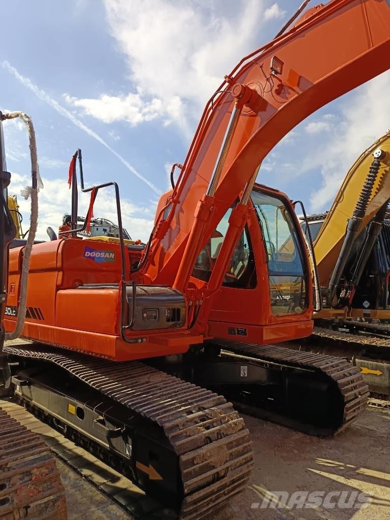 Doosan DX 150LC 대형 굴삭기 29톤 이상
