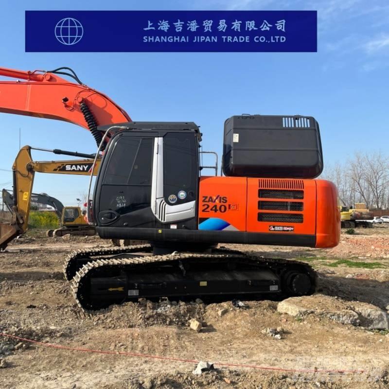 Hitachi ZX 240 대형 굴삭기 29톤 이상