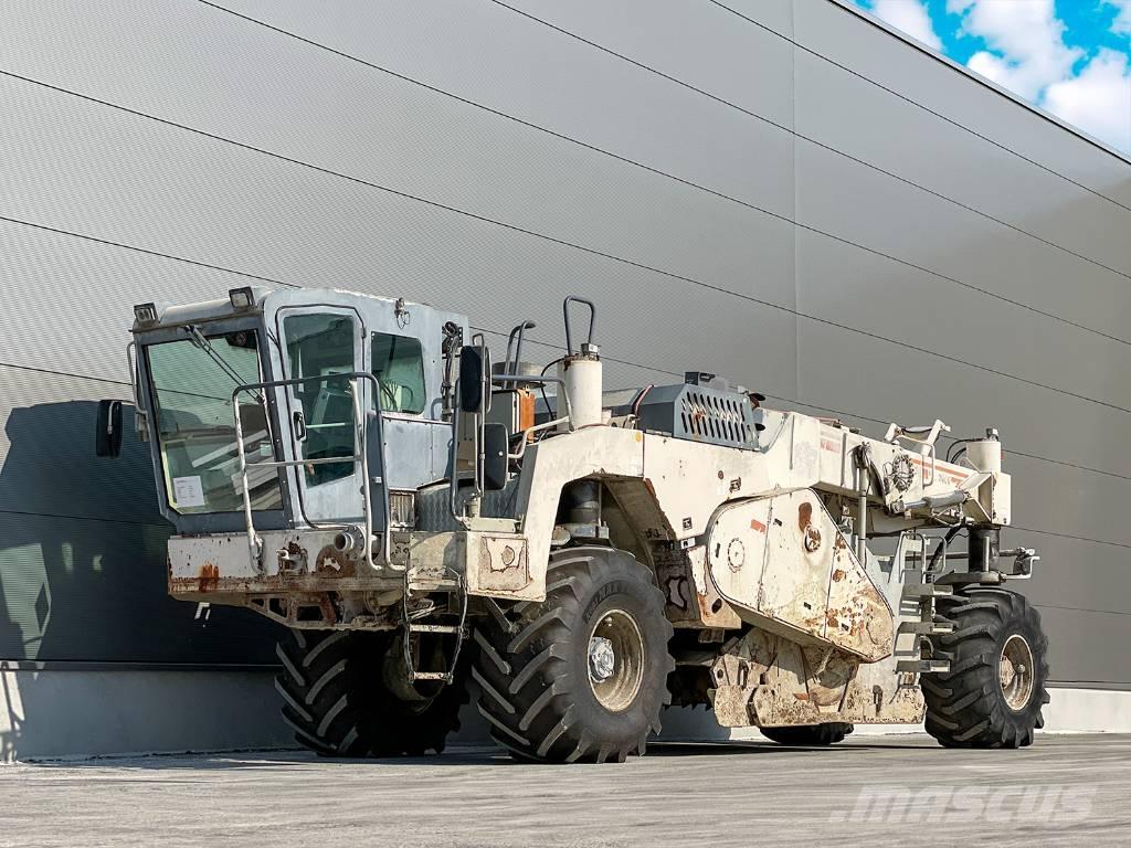 Wirtgen WR 2400 아스팔트 리사이클러