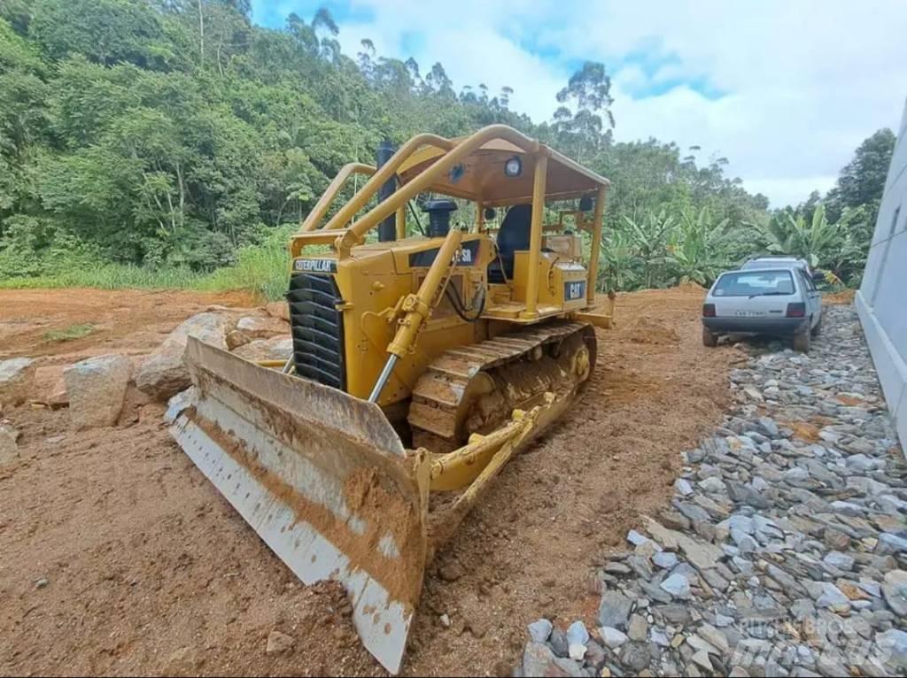CAT D4SR 소형 트랙터