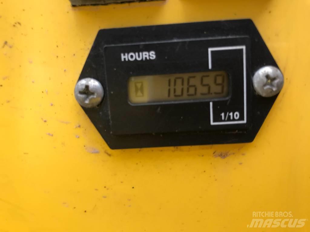 Wacker Neuson 803 소형 굴삭기 7톤 미만