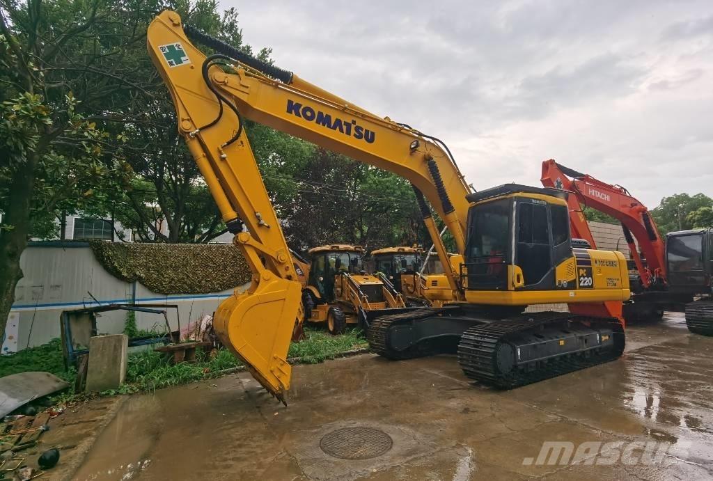 Komatsu PC220-7 대형 굴삭기 29톤 이상