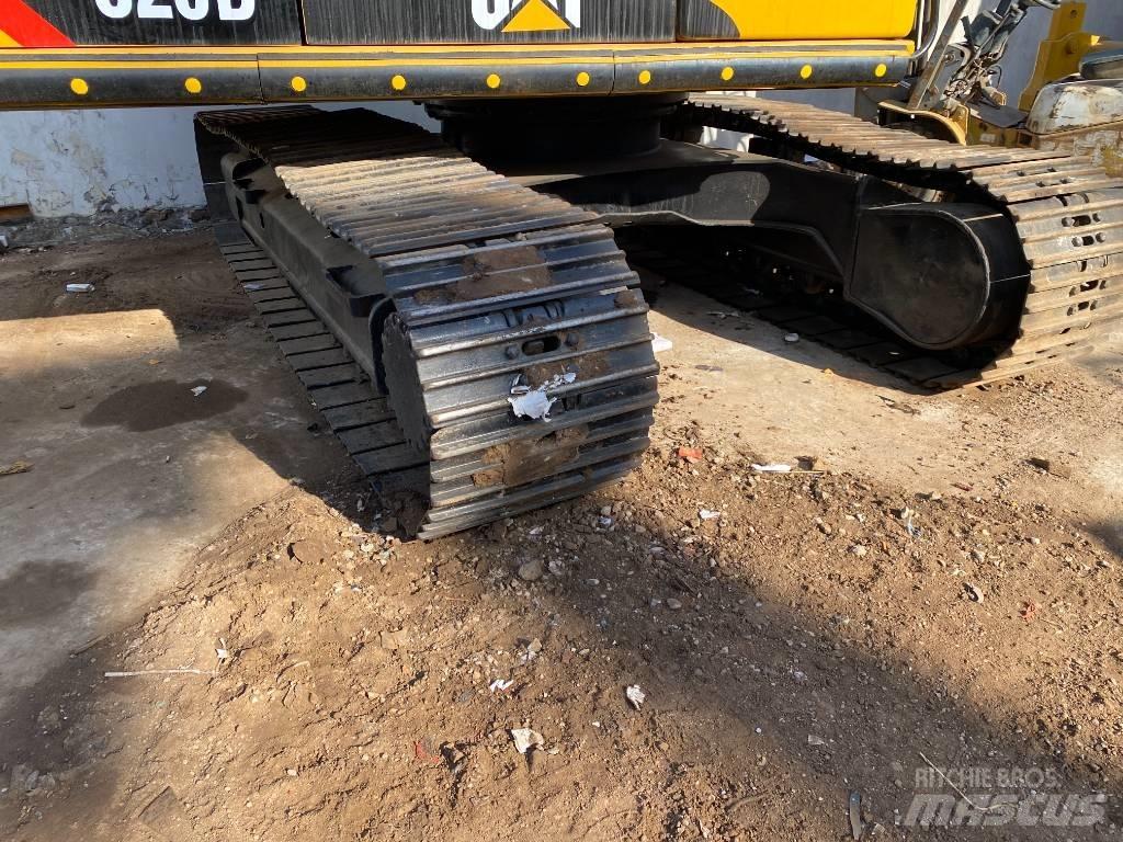 CAT 320 D 대형 굴삭기 29톤 이상