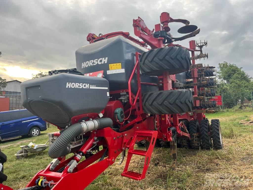 Horsch Focus 6 TD 드릴