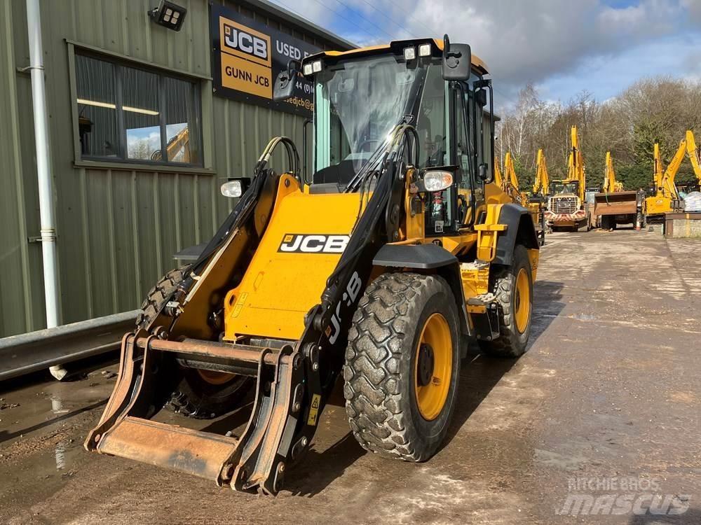JCB 411  휠로우더