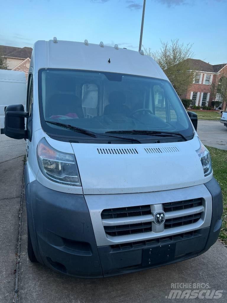 Dodge promaster 탑차 트럭