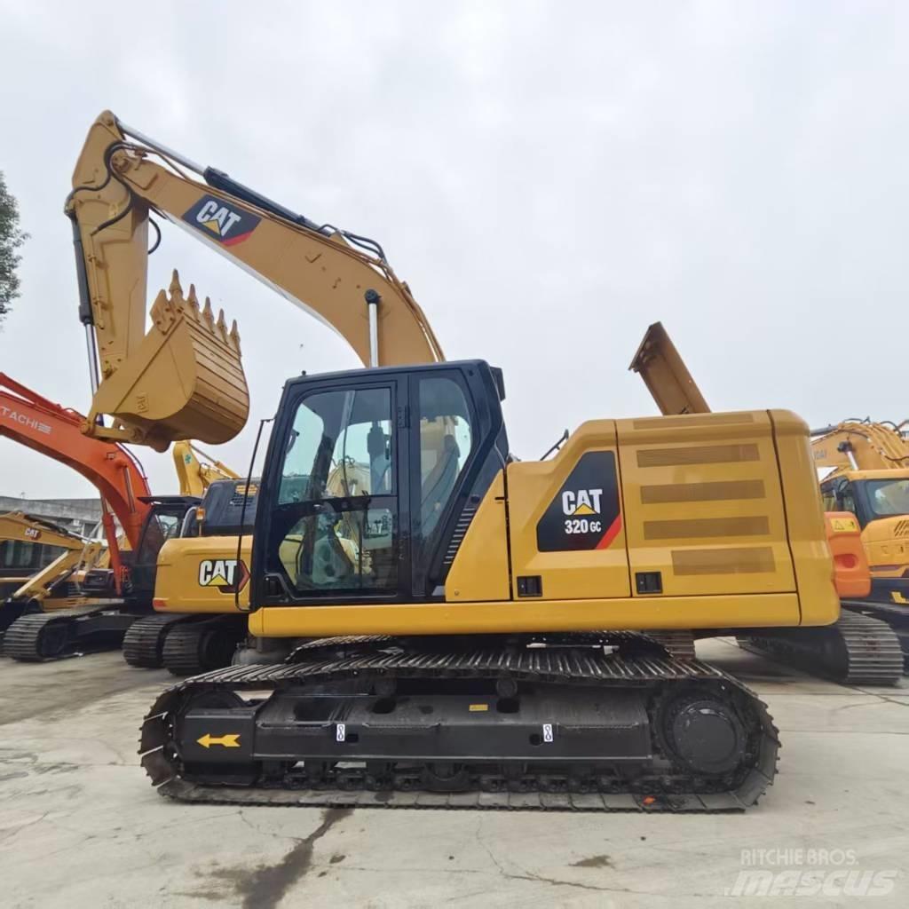 CAT 320 GC 중형굴삭기 7톤-28톤