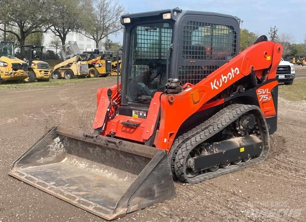Kubota SVL 75-2  스키드로더