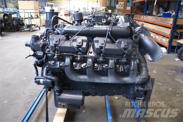 Perkins V8540XE 엔진