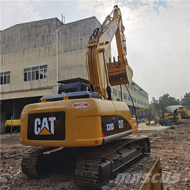 CAT 320D 대형 굴삭기 29톤 이상