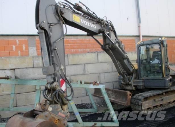 Volvo ECR 88 D 중형굴삭기 7톤-28톤