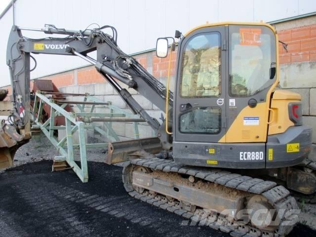 Volvo ECR 88 D 중형굴삭기 7톤-28톤