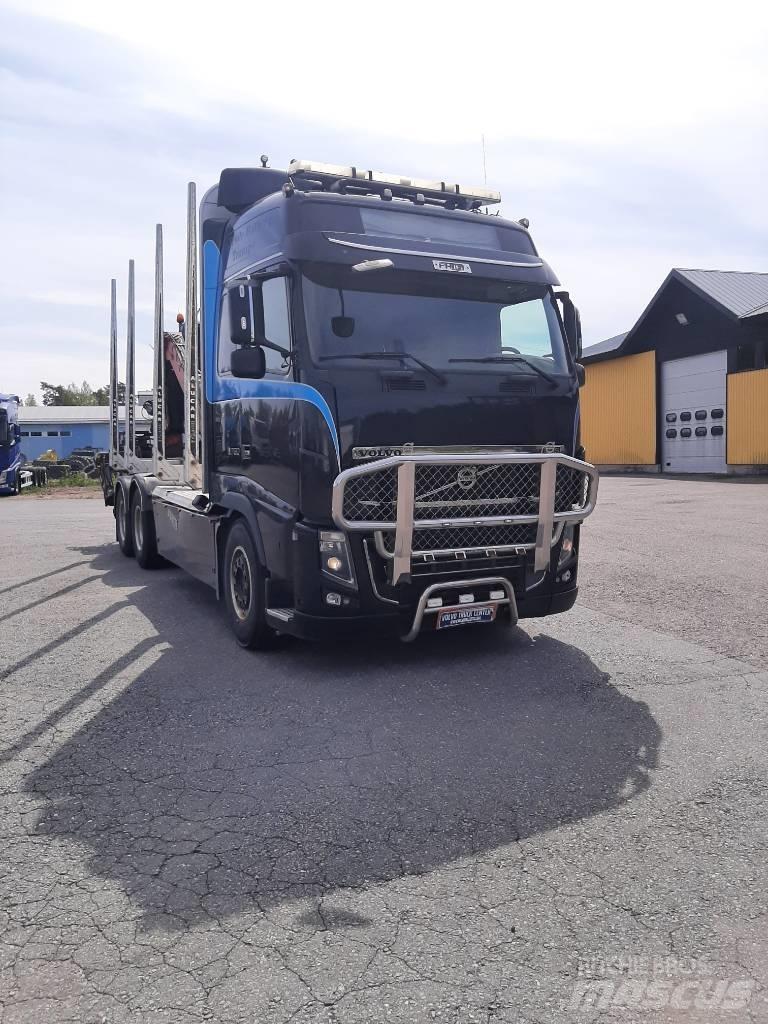 Volvo FH 16 목재 트럭
