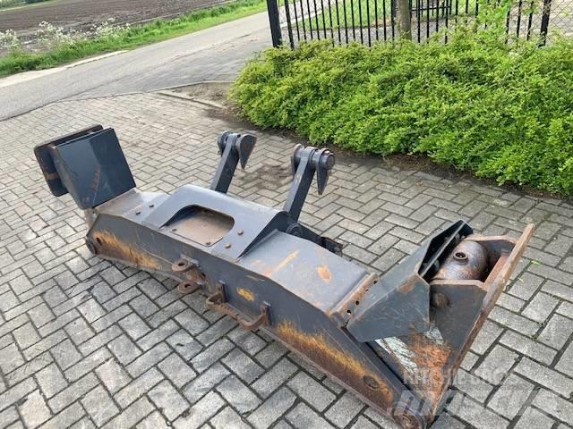 Doosan Outriggers 섀시 및 서스펜션