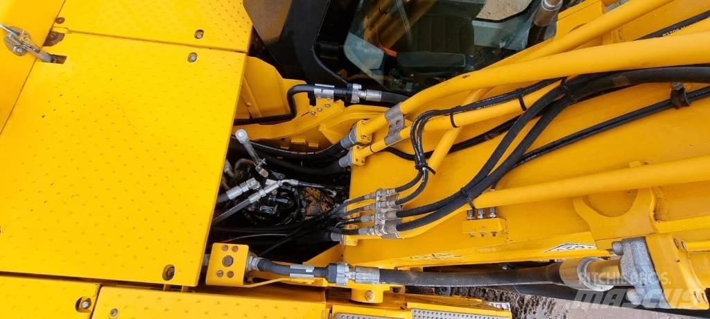 JCB 220X LC 대형 굴삭기 29톤 이상