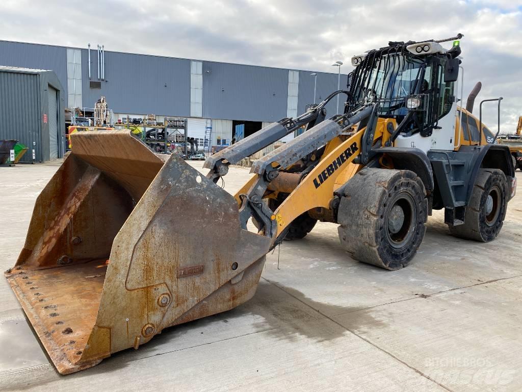 Liebherr L546  휠로우더