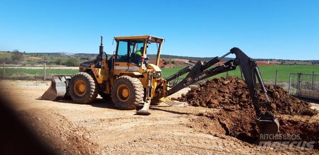 Volvo BM EL70C 백호로더