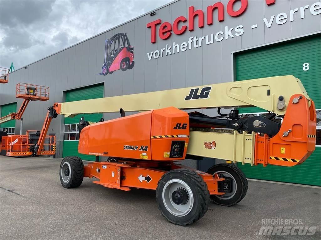 JLG 1500AJP 관절형 전동이동 리프트