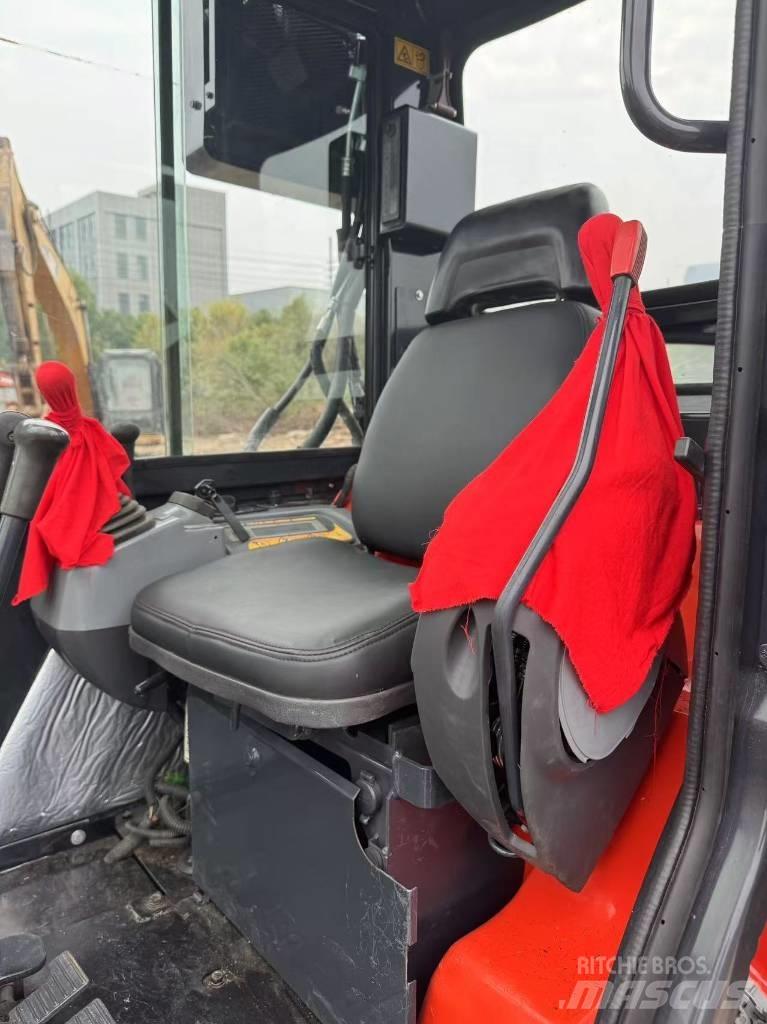 Kubota U 35 소형 굴삭기 7톤 미만