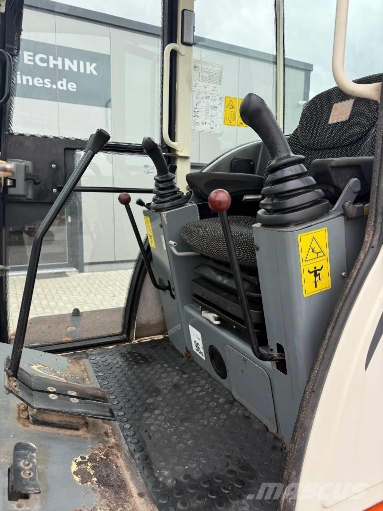 Terex TC 48 소형 굴삭기 7톤 미만