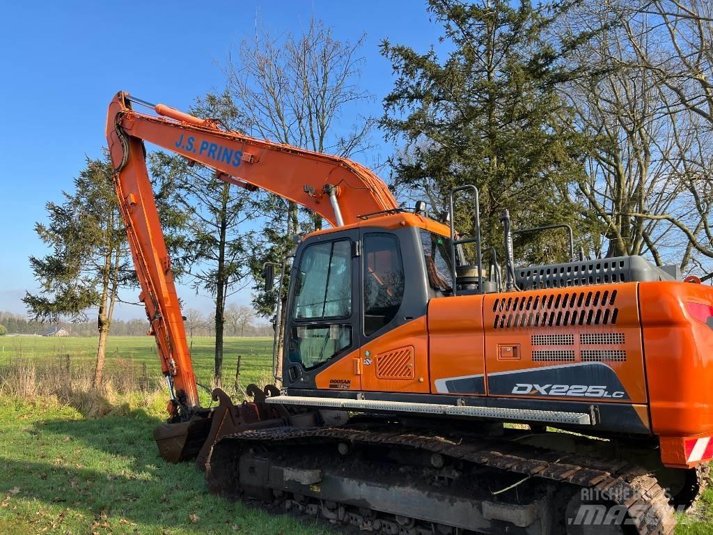 Doosan Dx225-5 롱리치 굴삭기