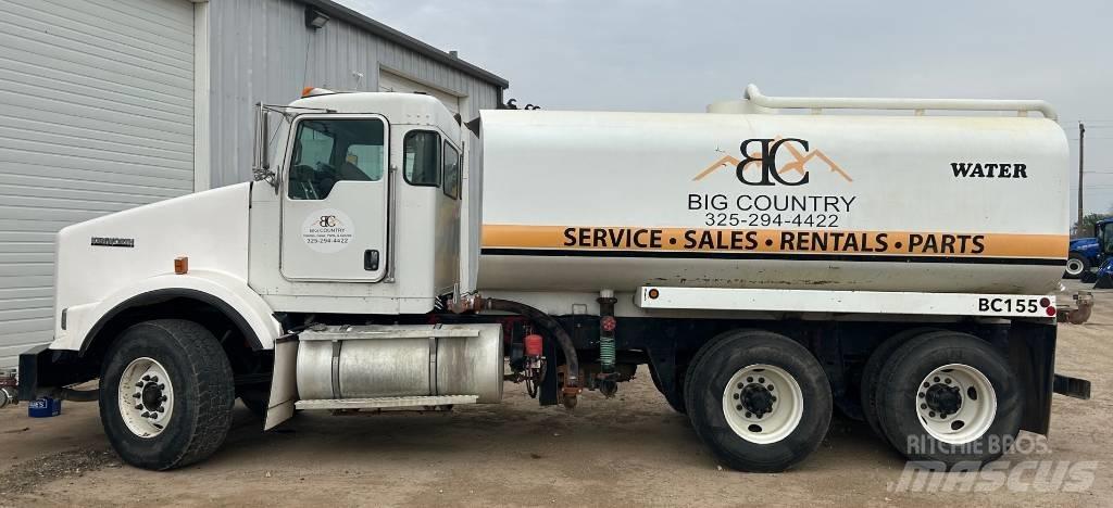 Kenworth T800 급수차