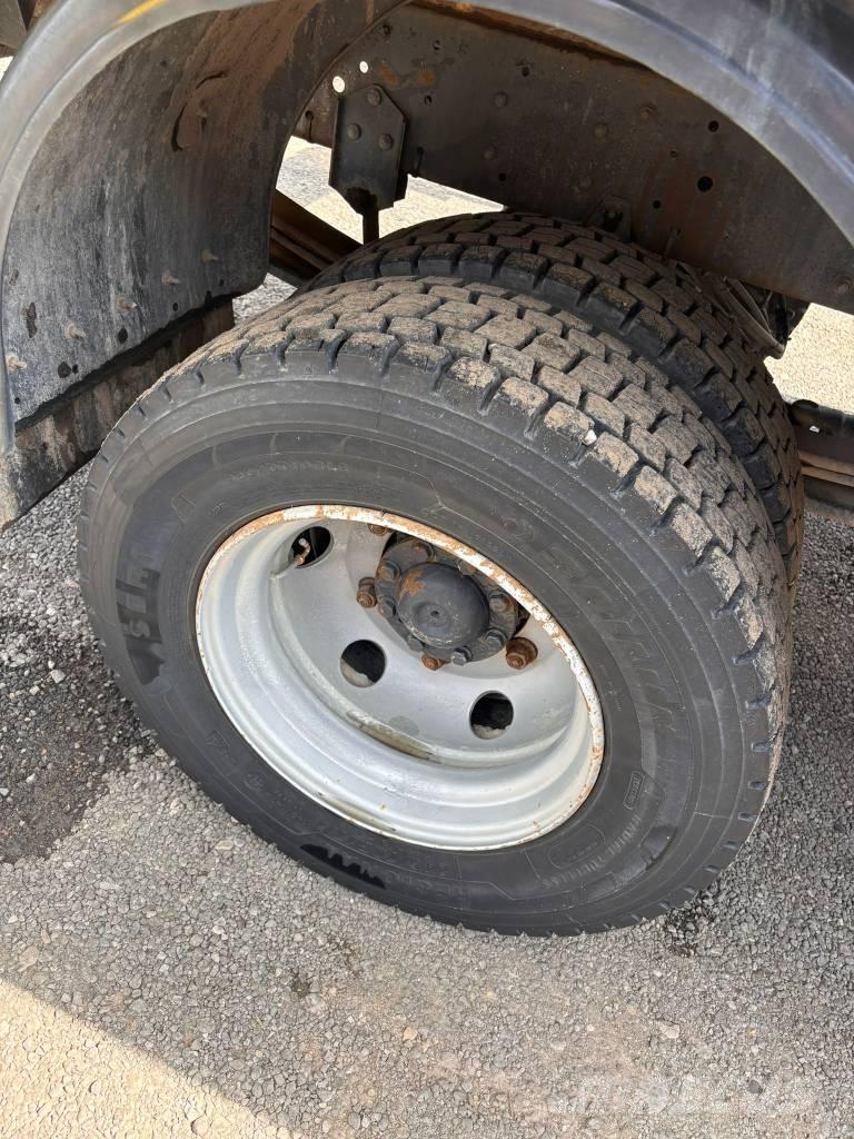 MAN L 2000 트럭 탑재 고소작업대