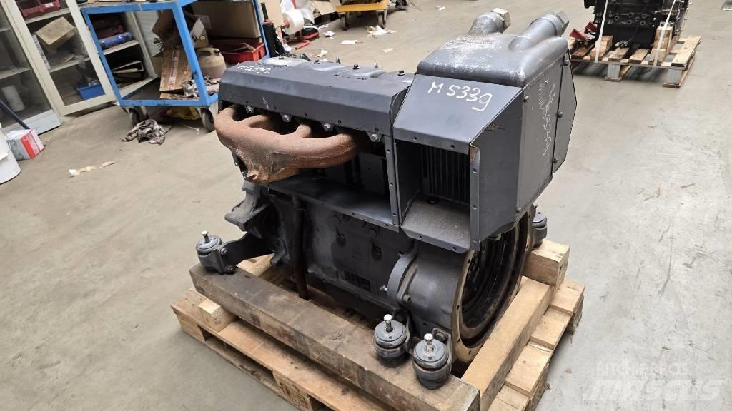 Deutz F4L914 엔진