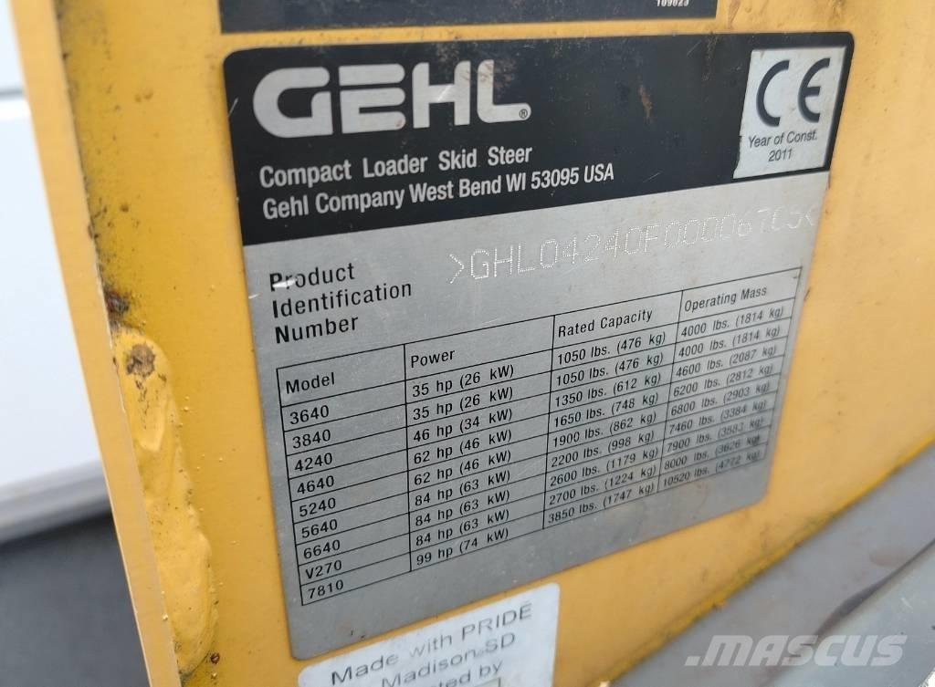 Gehl 4240 E  스키드로더