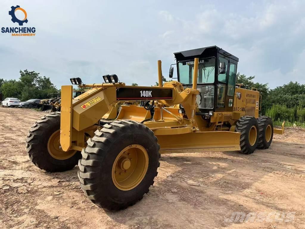 CAT 140 K 그레이더