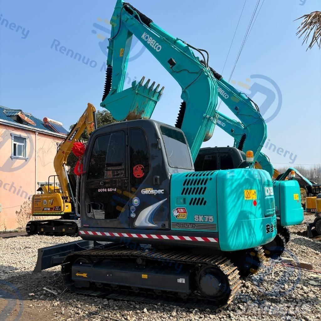 Kobelco SK75 대형 굴삭기 29톤 이상