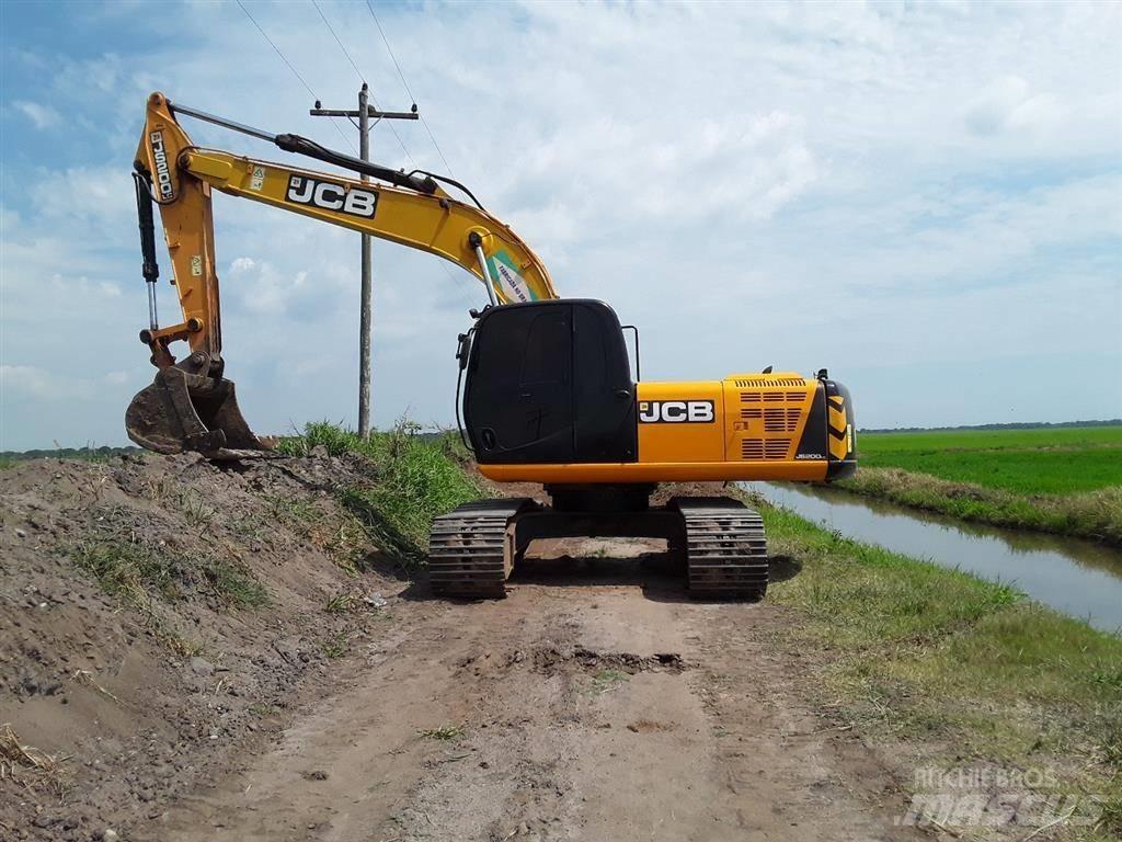 JCB JS200LC 대형 굴삭기 29톤 이상