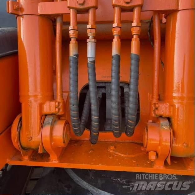 Hitachi ZX120 대형 굴삭기 29톤 이상