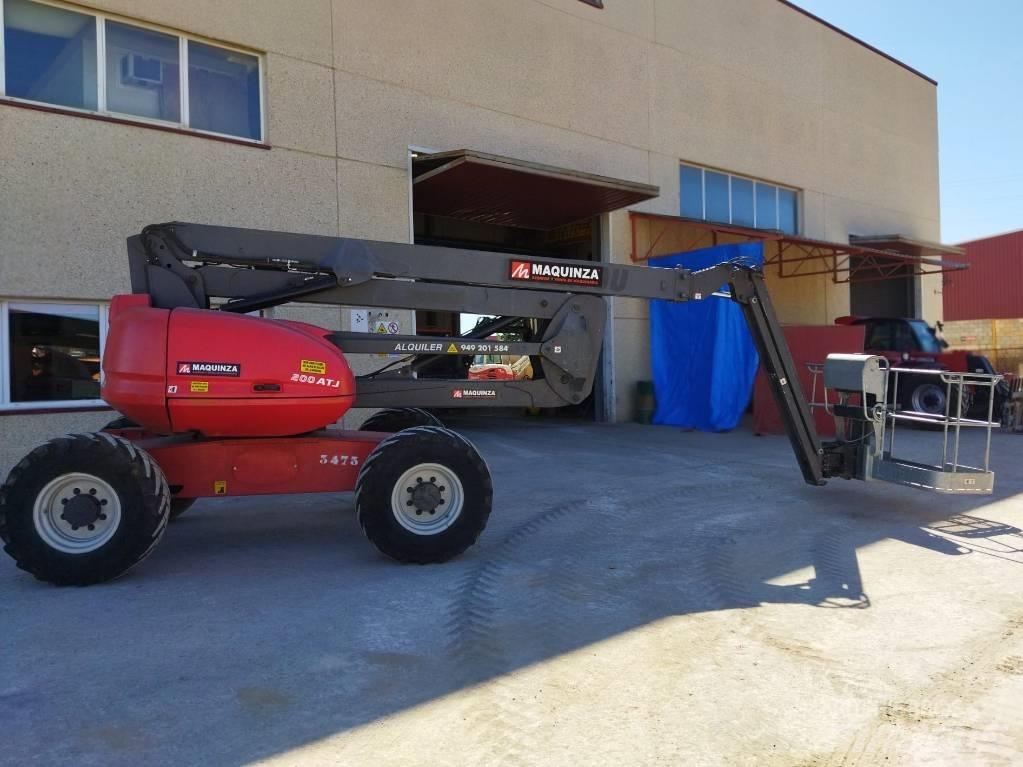 Manitou 200 ATJ 관절형 전동이동 리프트